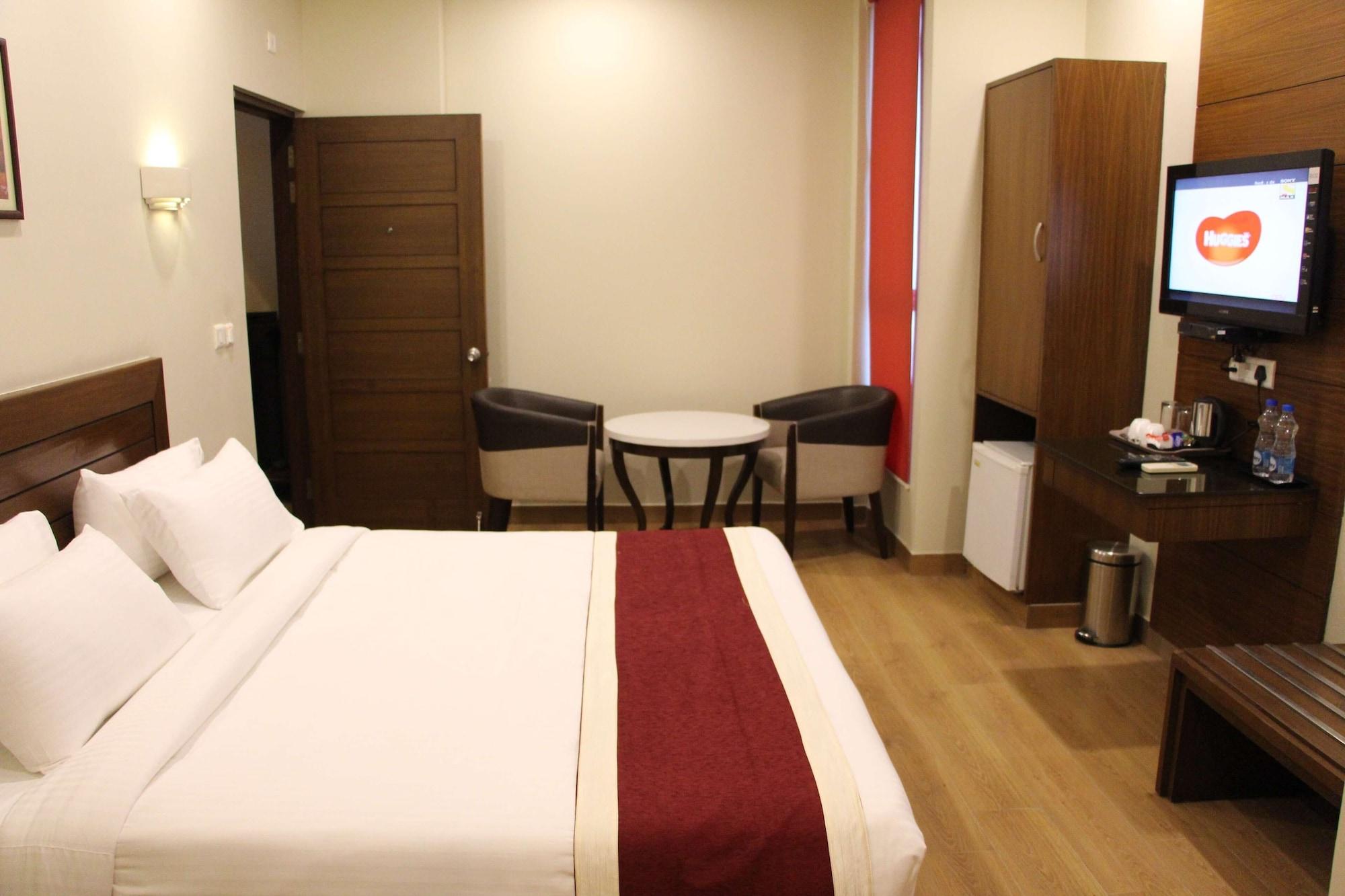 Hotel Dasaprakash Agra  Zewnętrze zdjęcie