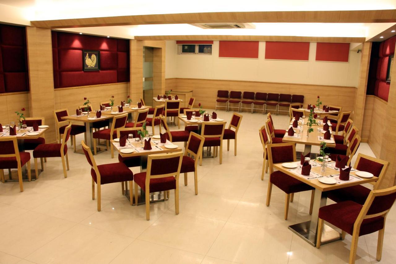 Hotel Dasaprakash Agra  Zewnętrze zdjęcie